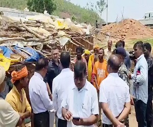 मुर्दा घर में रिश्वतखोरी, बीएमओ और मेडिकल ऑफिसर सस्पेंड किए गए 1 Untitled