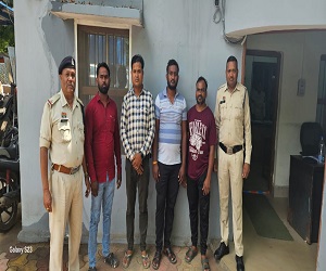 Korba : मानिकपुर SECL खदान में हुए मारपीट के आरोपियों को पुलिस ने किया गिरफ्तार 1 Untitled